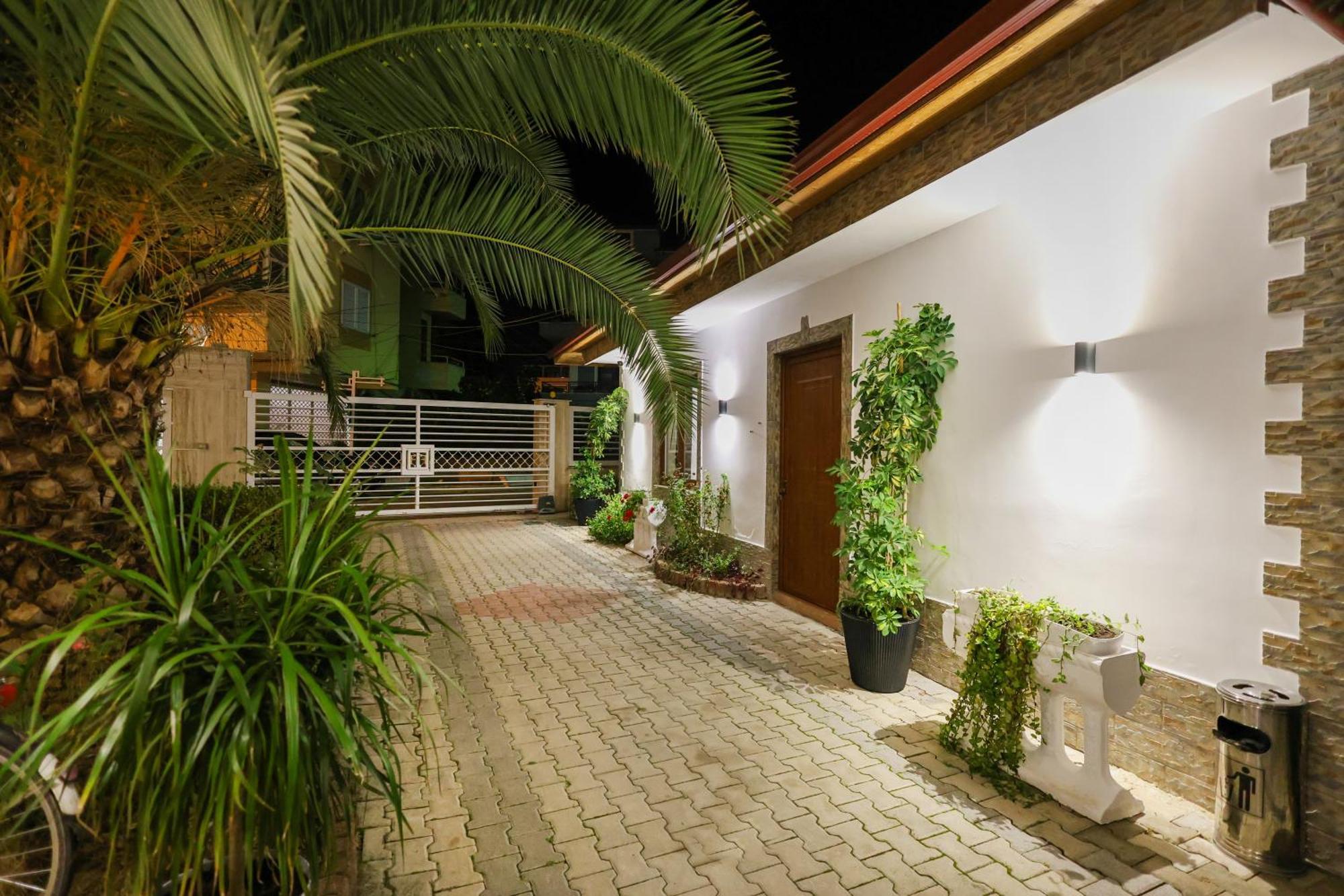 Hotel Mimani Berat Exterior foto