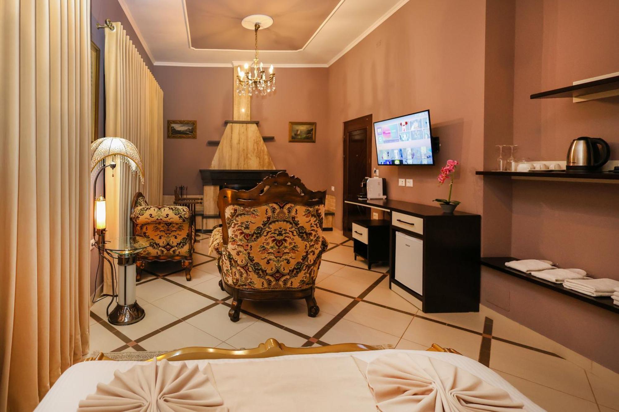 Hotel Mimani Berat Quarto foto